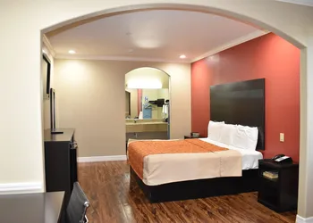 Platinum Inn Katy hotel thumbnail 5