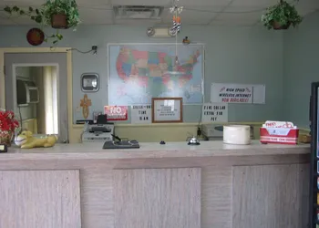 Guest House Motel hotel thumbnail 3