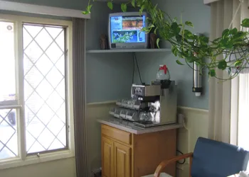 Guest House Motel hotel thumbnail 4
