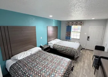 Relax Inn hotel thumbnail 7