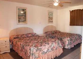 Mission Bell Motel hotel thumbnail 2