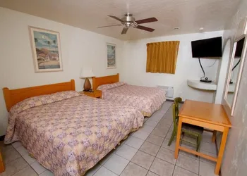 Mission Bell Motel hotel thumbnail 8