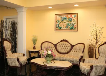 Shining Light Inn & Suites hotel thumbnail 2