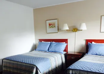 Gorham Motor Inn hotel thumbnail 7