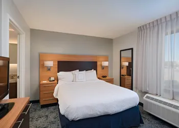 TownePlace Suites Monroe hotel thumbnail 4