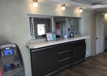 Crystal Inn Suites & Spas hotel thumbnail 2
