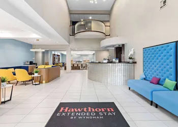 Hawthorn Extended Stay by Wyndham Port Arthur hotel thumbnail 2