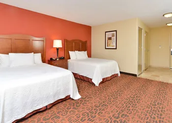 Hampton Inn Ottumwa hotel thumbnail 7