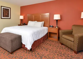 Hampton Inn Ottumwa hotel thumbnail 8