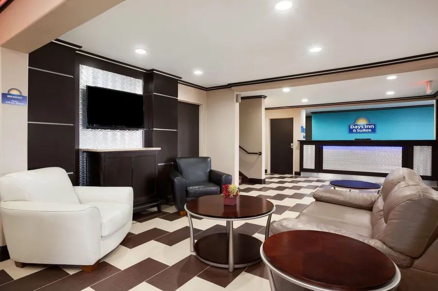 Days Inn & Suites by Wyndham Conroe North hotel detail image 2