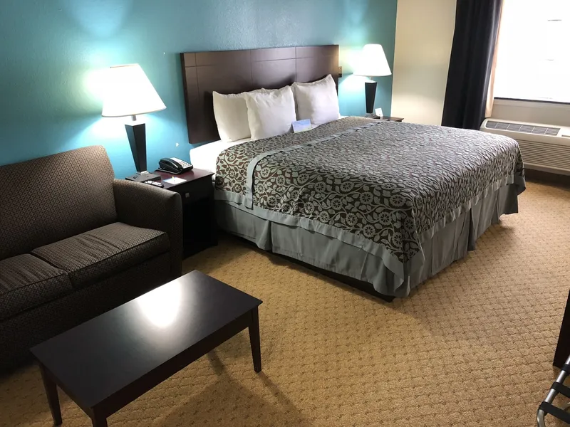 Days Inn & Suites by Wyndham Conroe North hotel detail image 6