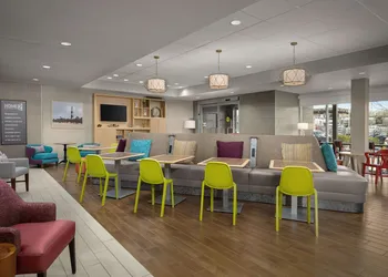 Home2 Suites by Hilton Jacksonville, NC hotel thumbnail 2