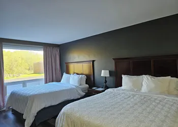 Travelodge by Wyndham Kapuskasing hotel thumbnail 6
