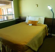 Country Motor Inn hotel detail image 5