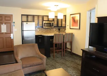 Staybridge Suites Minot by IHG hotel thumbnail 8