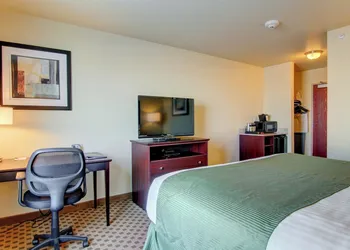 Cobblestone Inn & Suites - Carrington hotel thumbnail 5