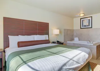 Cobblestone Inn & Suites - Carrington hotel thumbnail 7