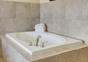 Cobblestone Inn & Suites - Carrington hotel thumbnail 8