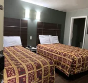 Red Carpet Inn hotel detail image 4