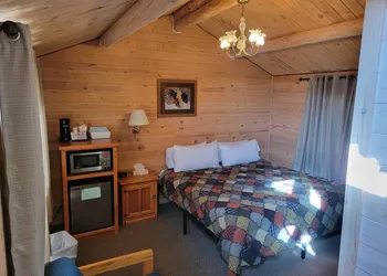 Hulett Motel hotel thumbnail 7