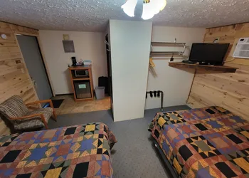 Hulett Motel hotel thumbnail 8