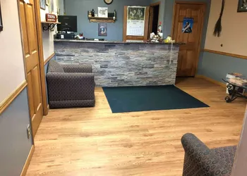 Knights Inn Winner hotel thumbnail 4