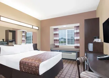 Microtel Inn & Suites by Wyndham Sidney hotel thumbnail 6