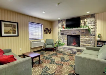 Cobblestone Hotel & Suites - Wayne hotel thumbnail 4