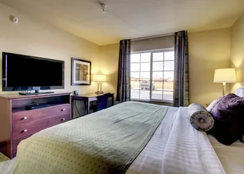 Cobblestone Hotel & Suites - Wayne hotel thumbnail 5