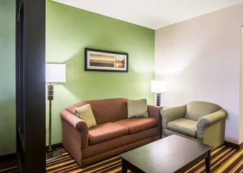 Spark by Hilton Amarillo Western Plaza hotel thumbnail 7
