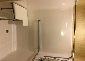 Holiday Inn Express Bradford by IHG hotel thumbnail 4