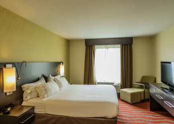 Holiday Inn Express Bradford by IHG hotel thumbnail 7