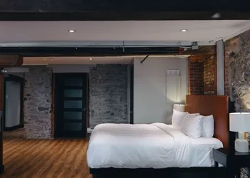 Lofts du Vieux-Port hotel thumbnail 4