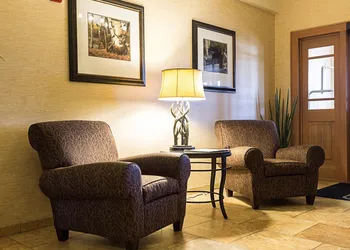 MainStay Suites Williston hotel thumbnail 2