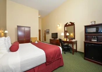 Hotel Chequamegon, BW Signature Collection hotel thumbnail 3