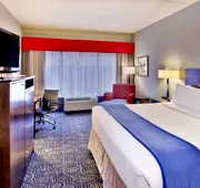 Holiday Inn Express & Suites Oak Ridge by IHG hotel detail image 4