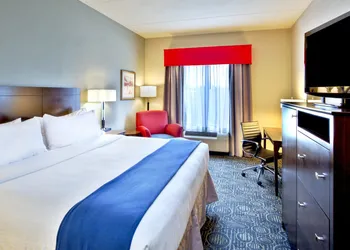 Holiday Inn Express & Suites Oak Ridge by IHG hotel thumbnail 7