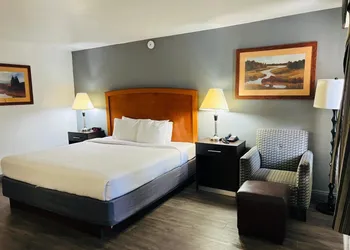 Baymont by Wyndham Durango hotel thumbnail 8