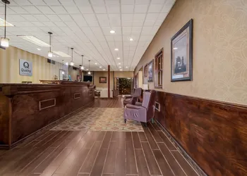 Quality Inn Chickasha hotel thumbnail 2