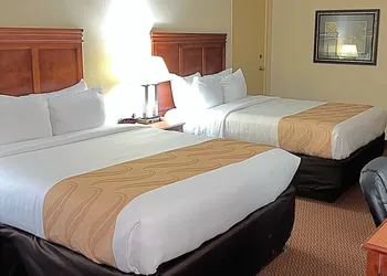 Quality Inn Chickasha hotel thumbnail 4
