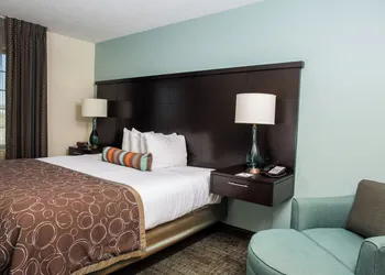 Staybridge Suites Lincoln Northeast by IHG hotel thumbnail 2