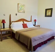 Vinehurst Inn And Suites hotel detail image 4