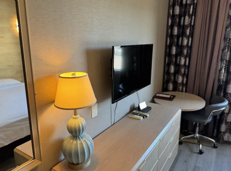 Garden Suite Hotel hotel detail image 6