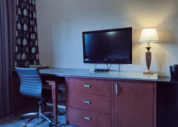 Garden Suite Hotel hotel thumbnail 8