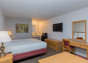 Motel 8 Rock Springs hotel thumbnail 6