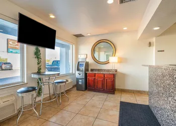 Rodeway Inn Phoenix North I-17 hotel thumbnail 4