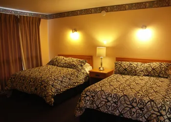 Rainbow Inn hotel thumbnail 7
