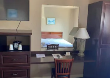 Home Place Inn hotel thumbnail 3