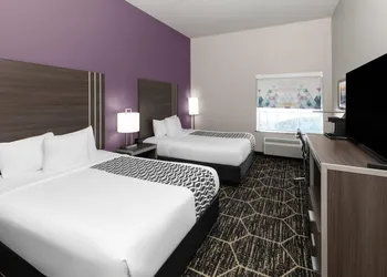 La Quinta Inn & Suites by Wyndham Boutte hotel thumbnail 6