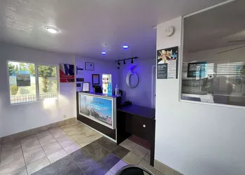 Motel 6 Orange, CA - Anaheim hotel thumbnail 3